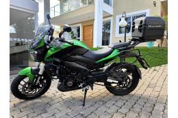 Bajaj Dominar