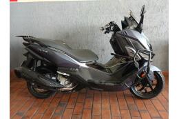 Dafra Cruisym