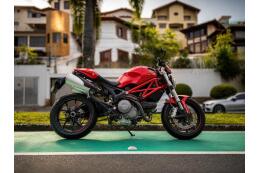 Ducati Monster 796