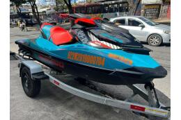 Moto Aquatica Jet Ski