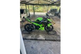 Kawasaki NINJA 400