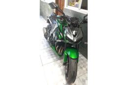 Kawasaki Z1000