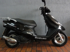 Suzuki AN 125 BURGMAN