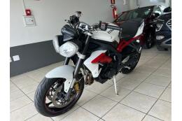 Triumph Street Triple